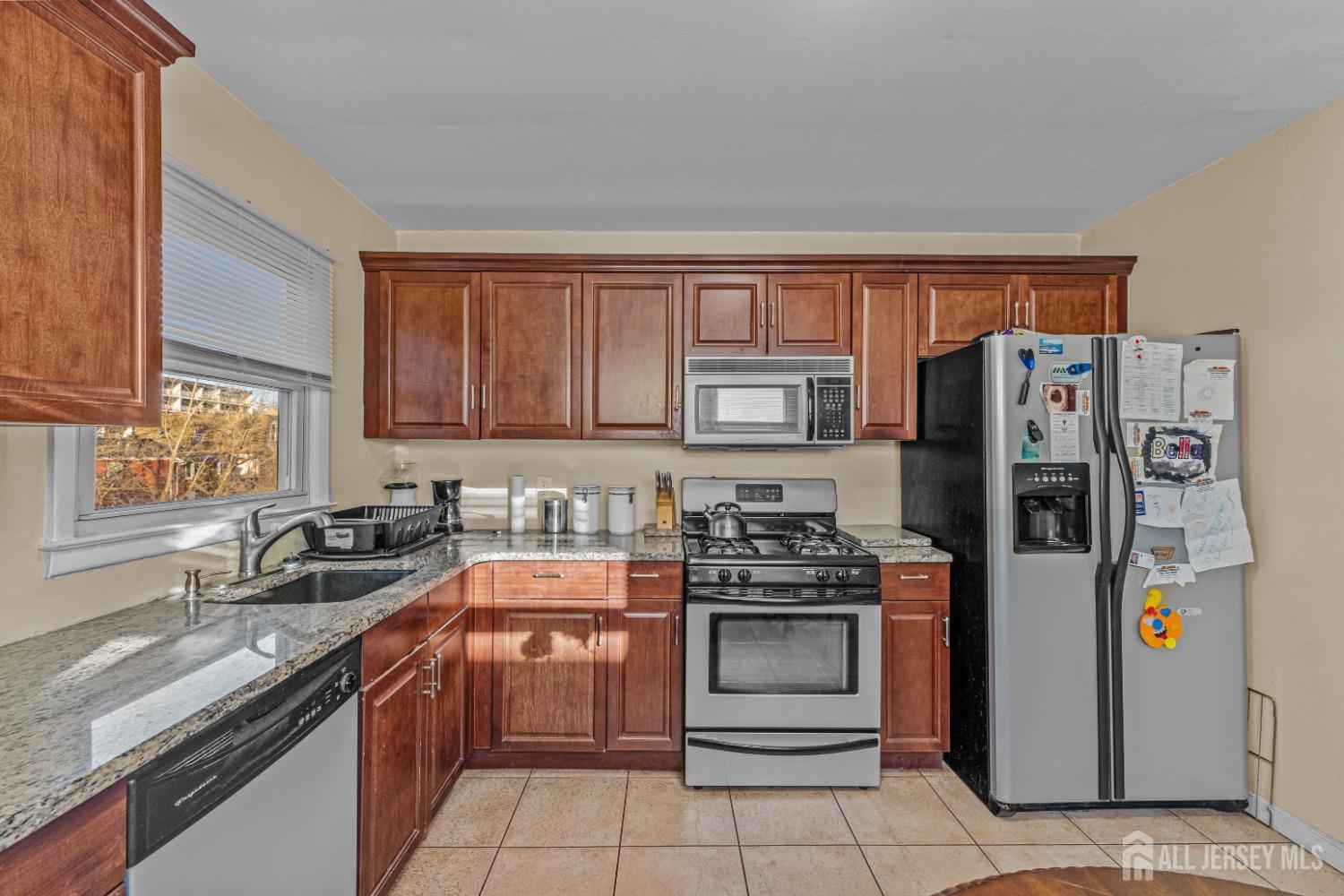 396 S 7th Avenue, Highland Park, NJ, 08904 image 6