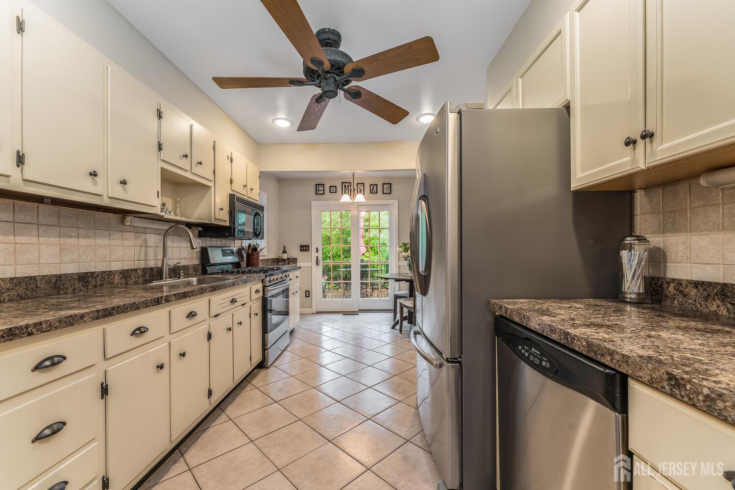 14 Bonnie Brook Terrace, Middlesex, NJ, 08846 image 10