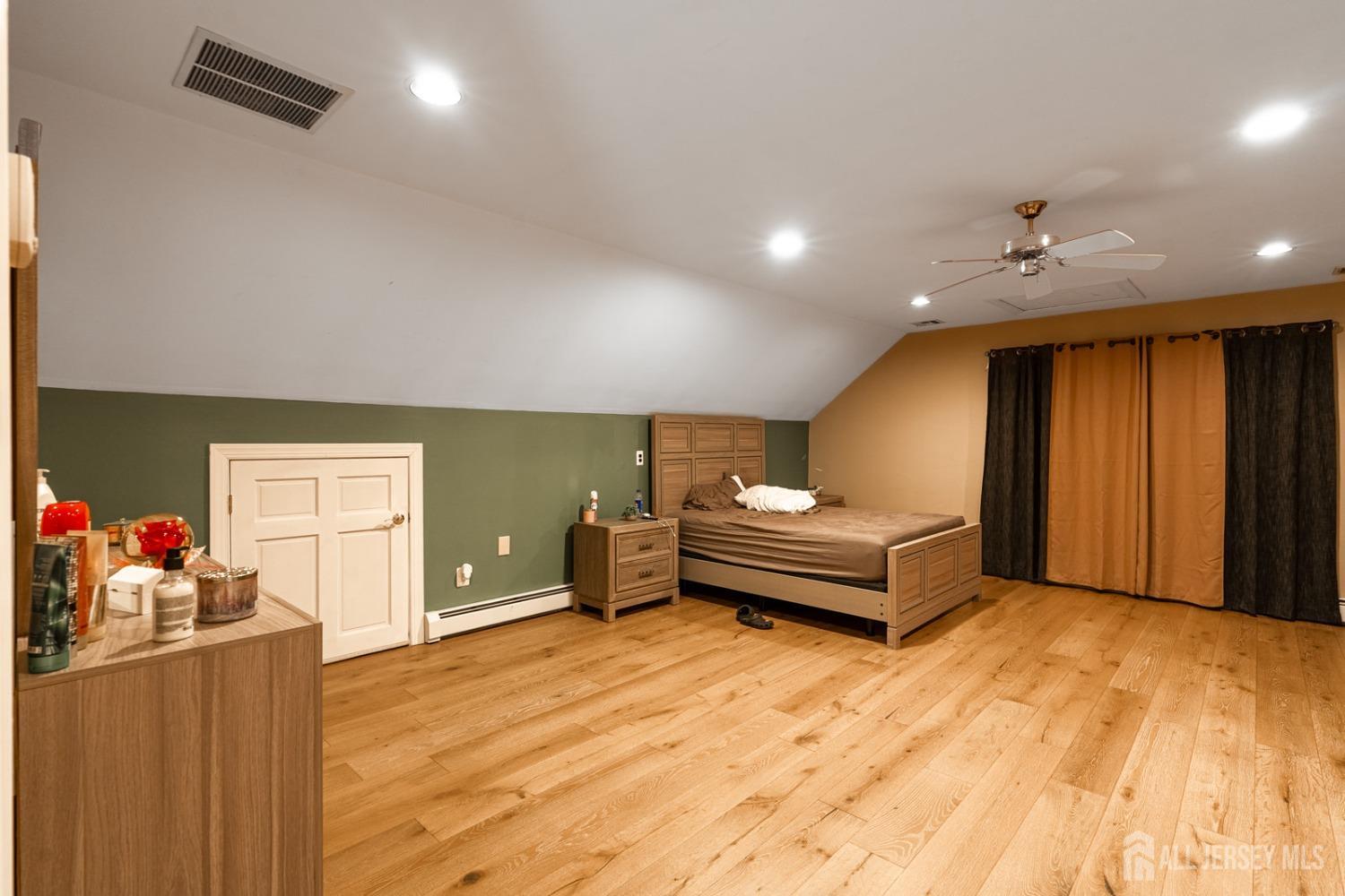 70 Jefferson Avenue, New Brunswick, NJ, 08901 image 24