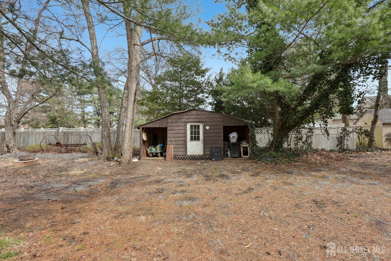 227 Lloyd Road, Aberdeen, NJ, 07747 image 23