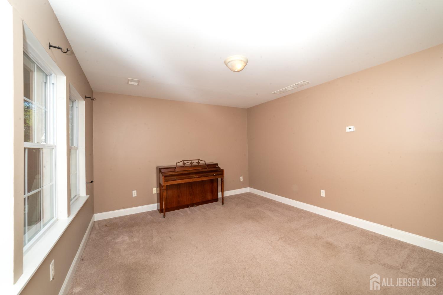 636 Woodland Avenue, Old Bridge, NJ, 08879 image 13