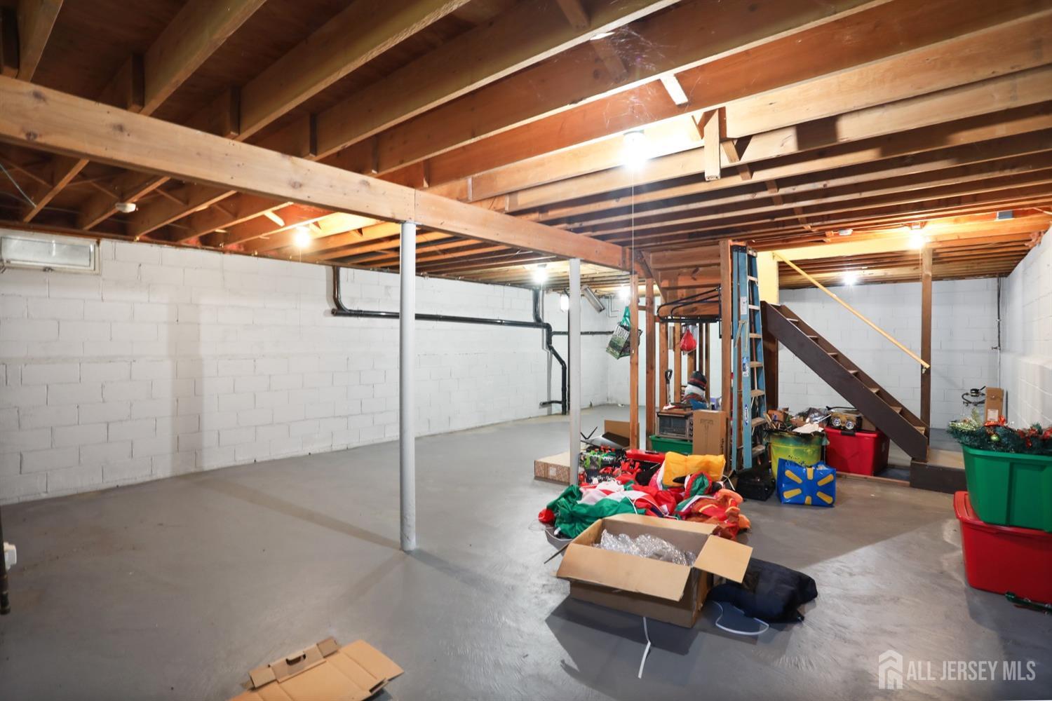 16 Meadow Lane, Old Bridge, NJ, 08857 image 32