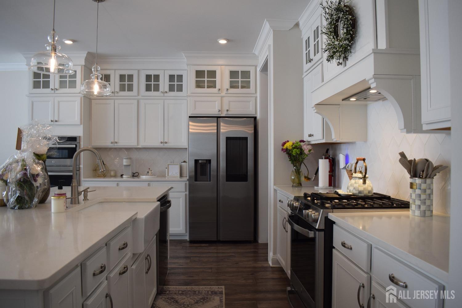 3504 Charleston Drive Image 3