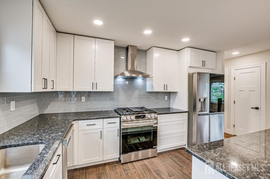 3 Birch Road, Edison, NJ, 08817 image 12