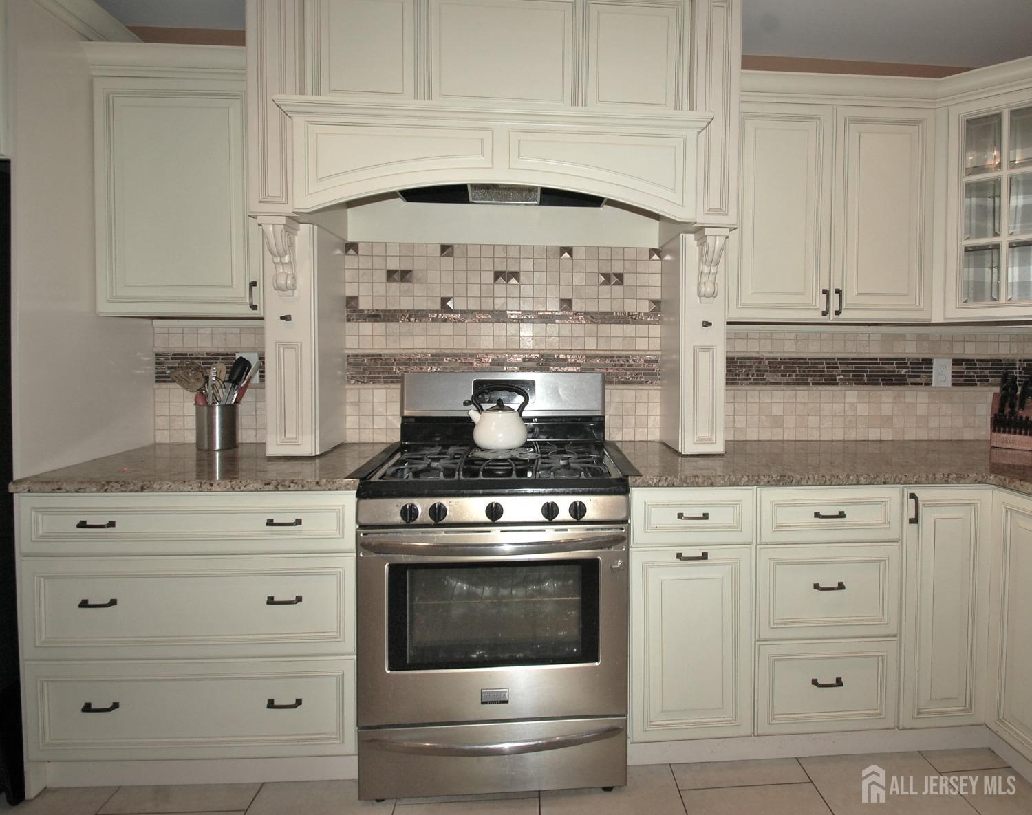 711 Edmunds Avenue, Union Beach, NJ, 07735 image 14