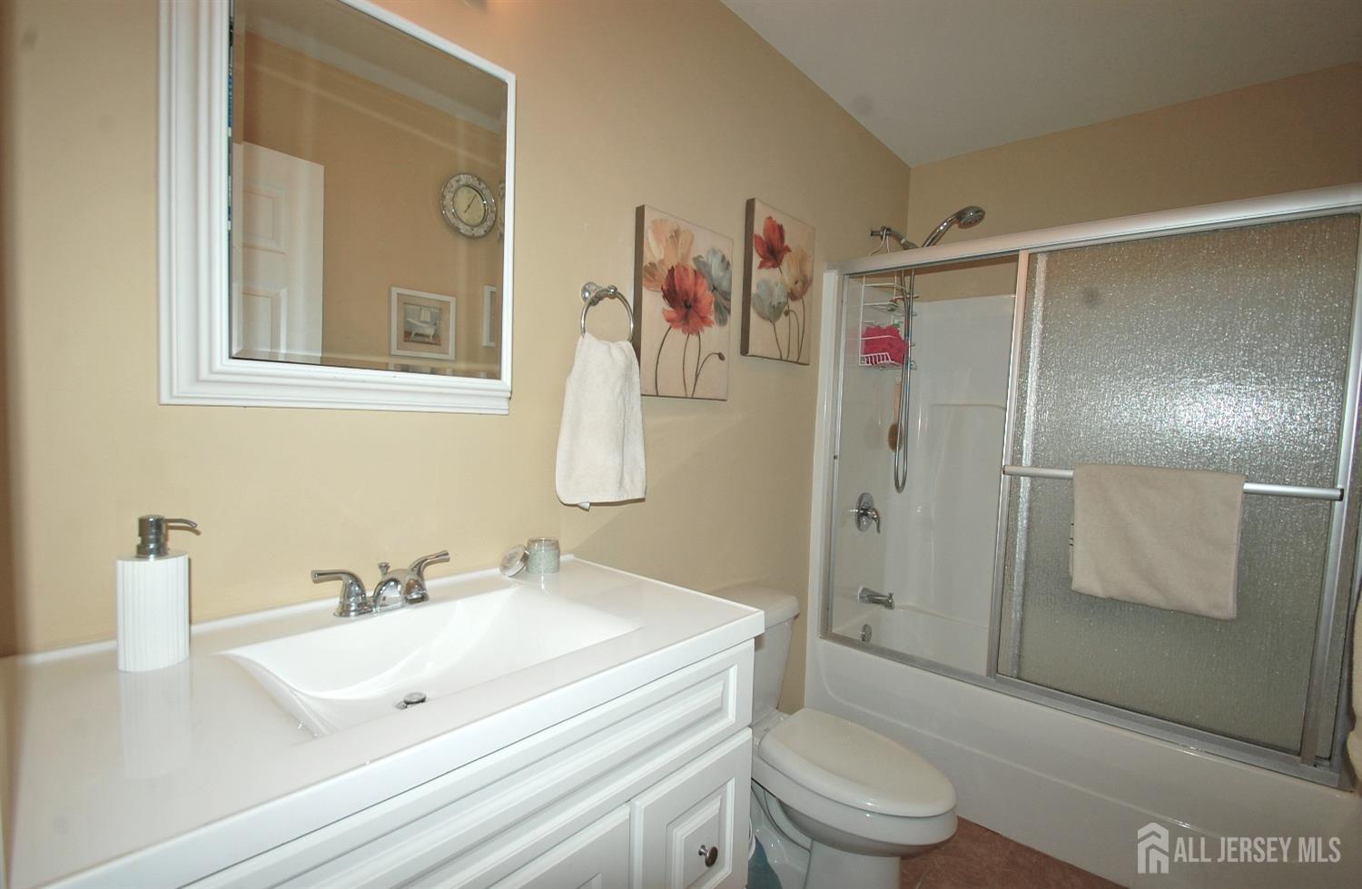 711 Edmunds Avenue, Union Beach, NJ, 07735 image 40