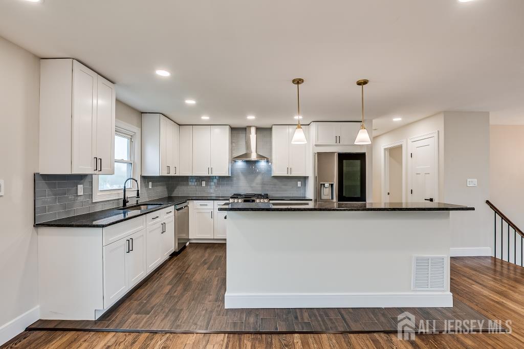 3 Birch Road, Edison, NJ, 08817 image 10
