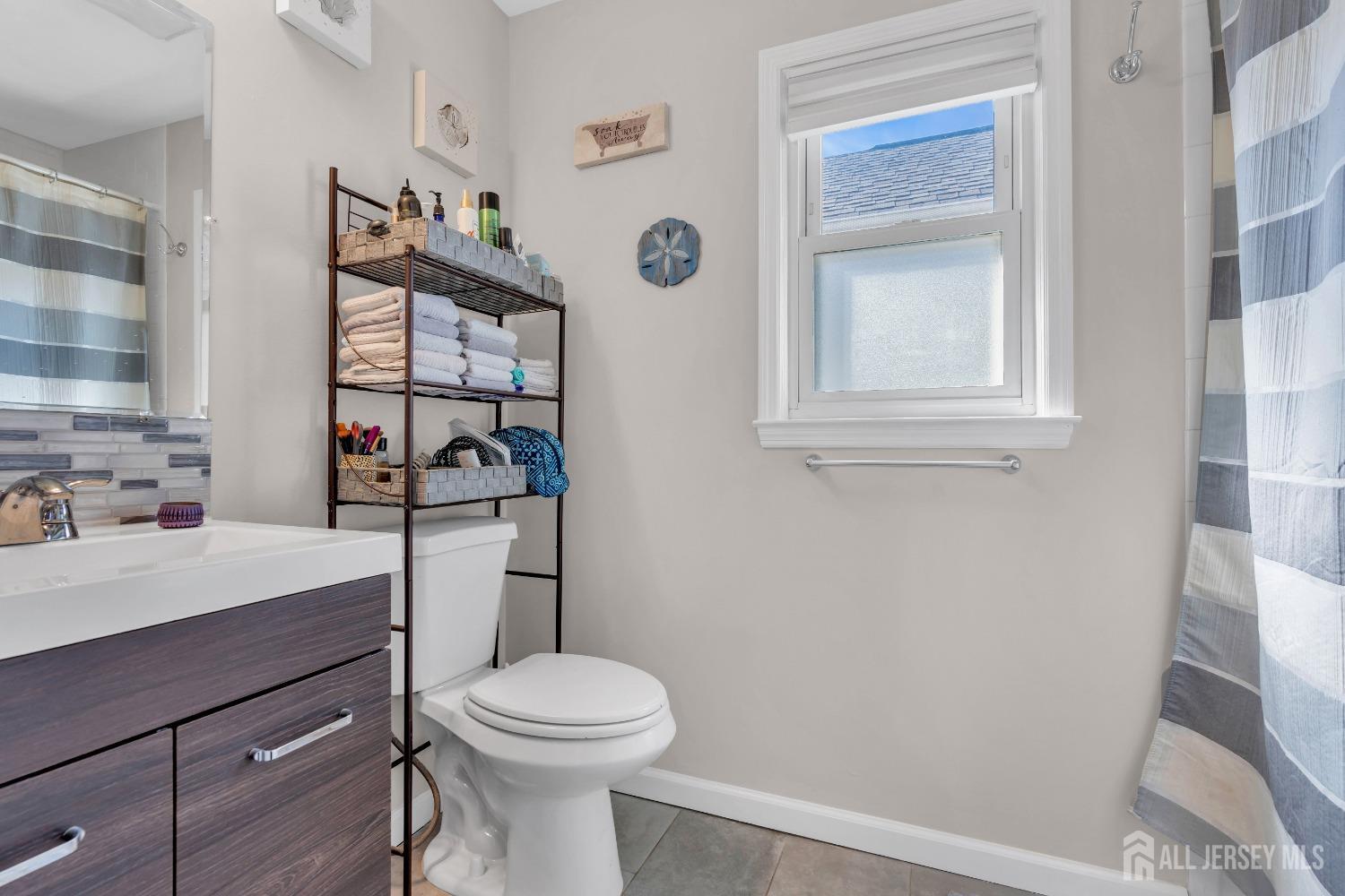 318 Bayview Avenue, Union Beach, NJ, 07735 image 19