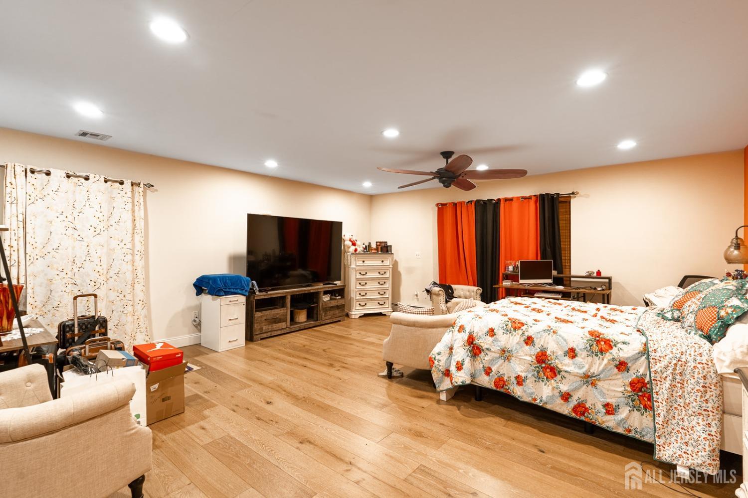 70 Jefferson Avenue, New Brunswick, NJ, 08901 image 18