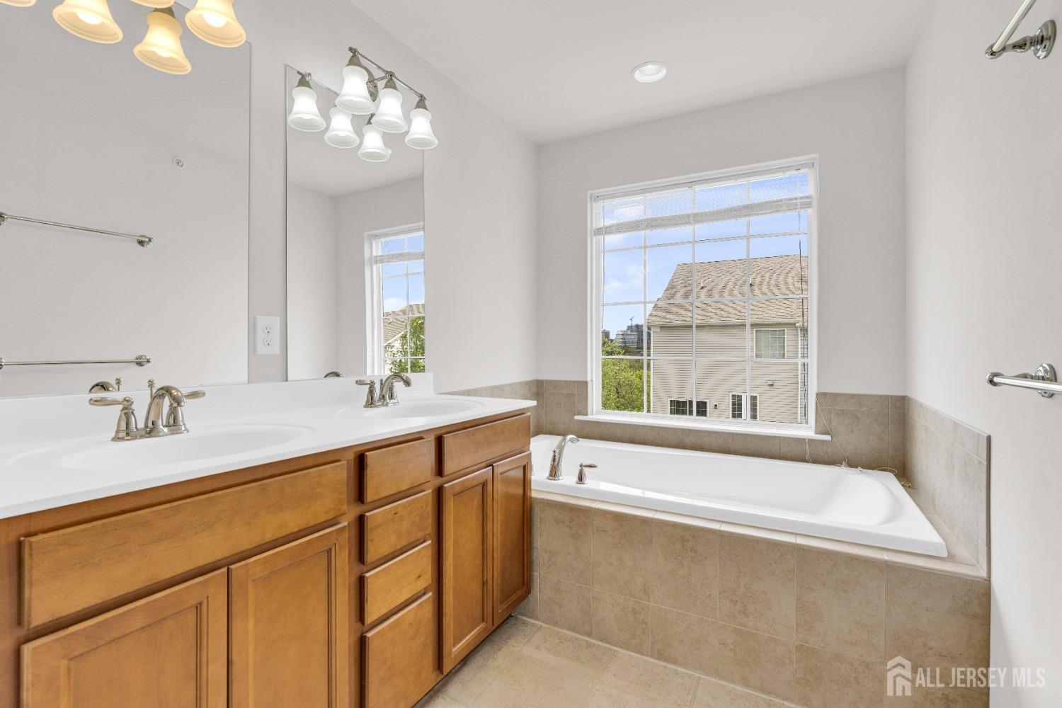 1202 Ella Lane, Highland Park, NJ, 08904 image 24
