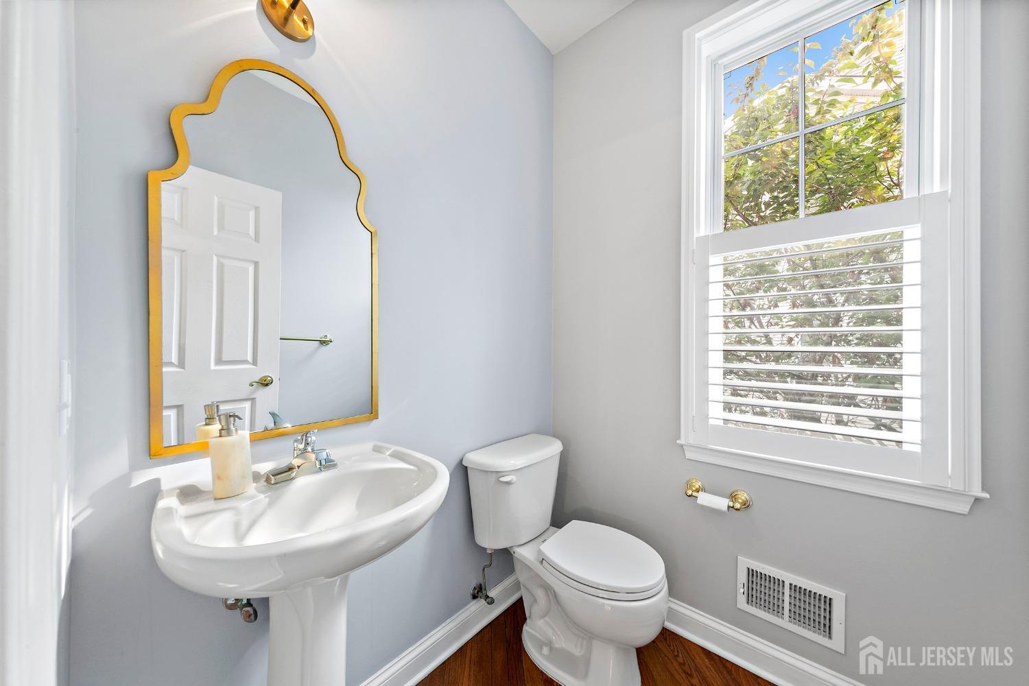 19 S Shore Drive, South Amboy, NJ, 08879 image 19