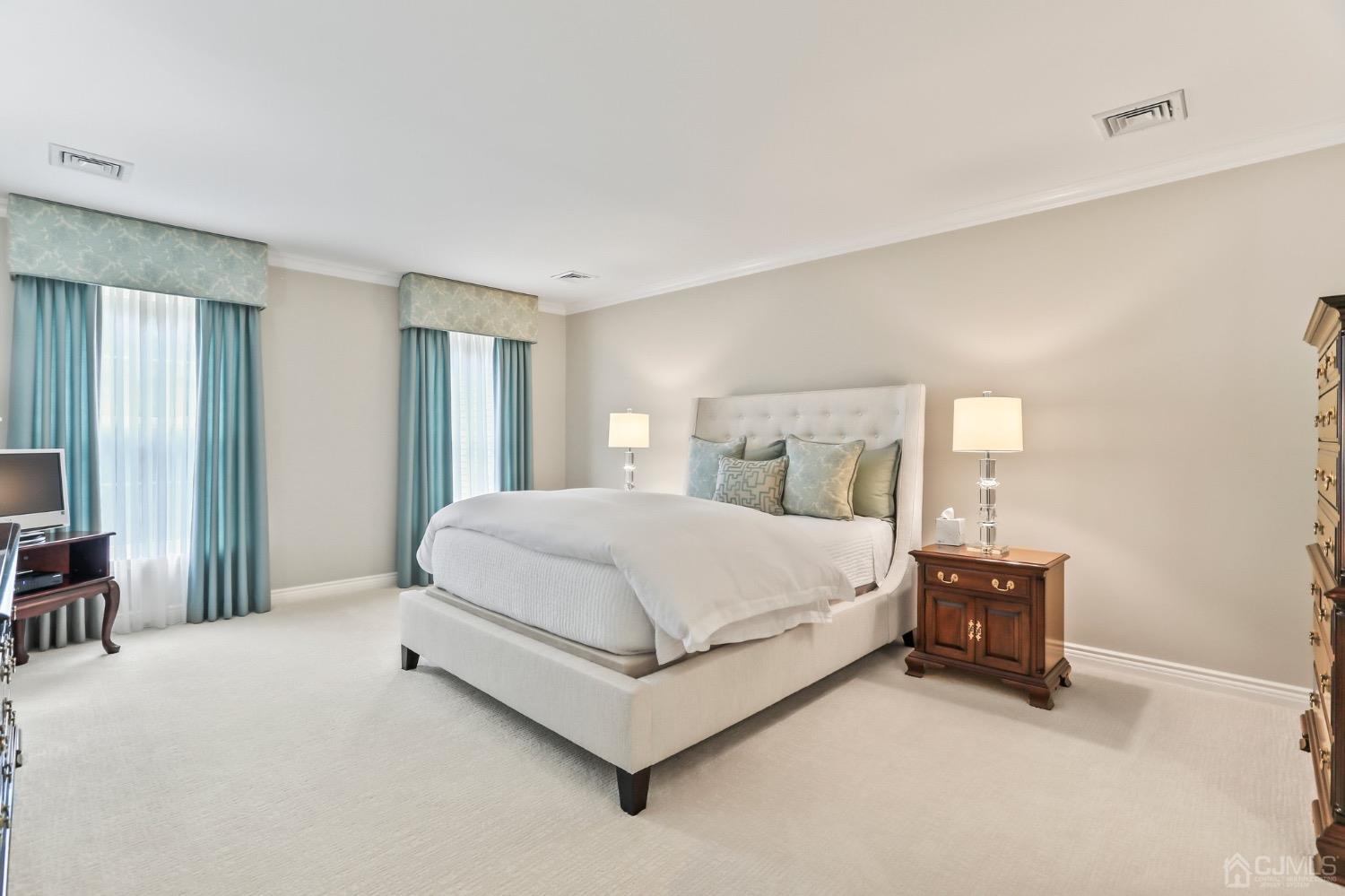 8 Iroquois Court, Colts Neck, NJ, 07722 image 39