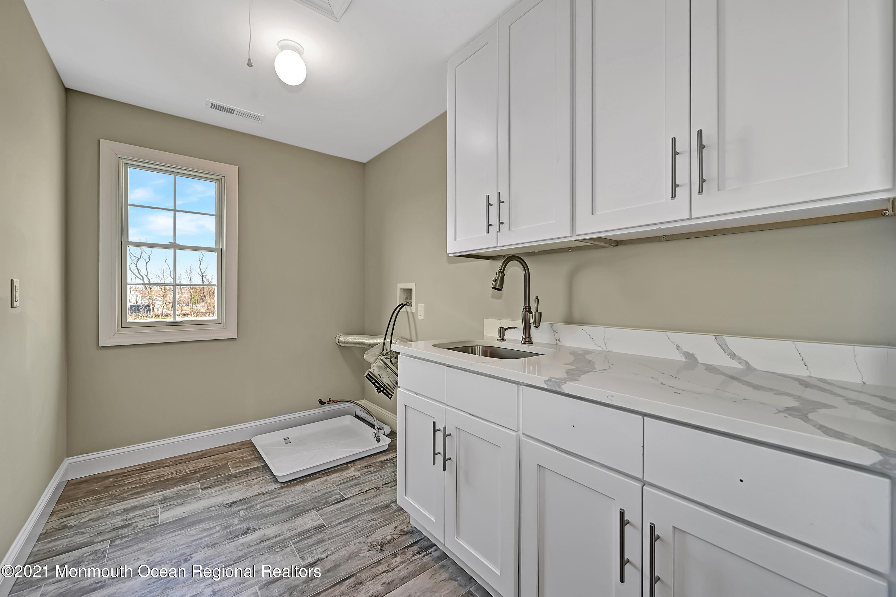 3 Cook Court, Millstone, NJ, 08535 image 25