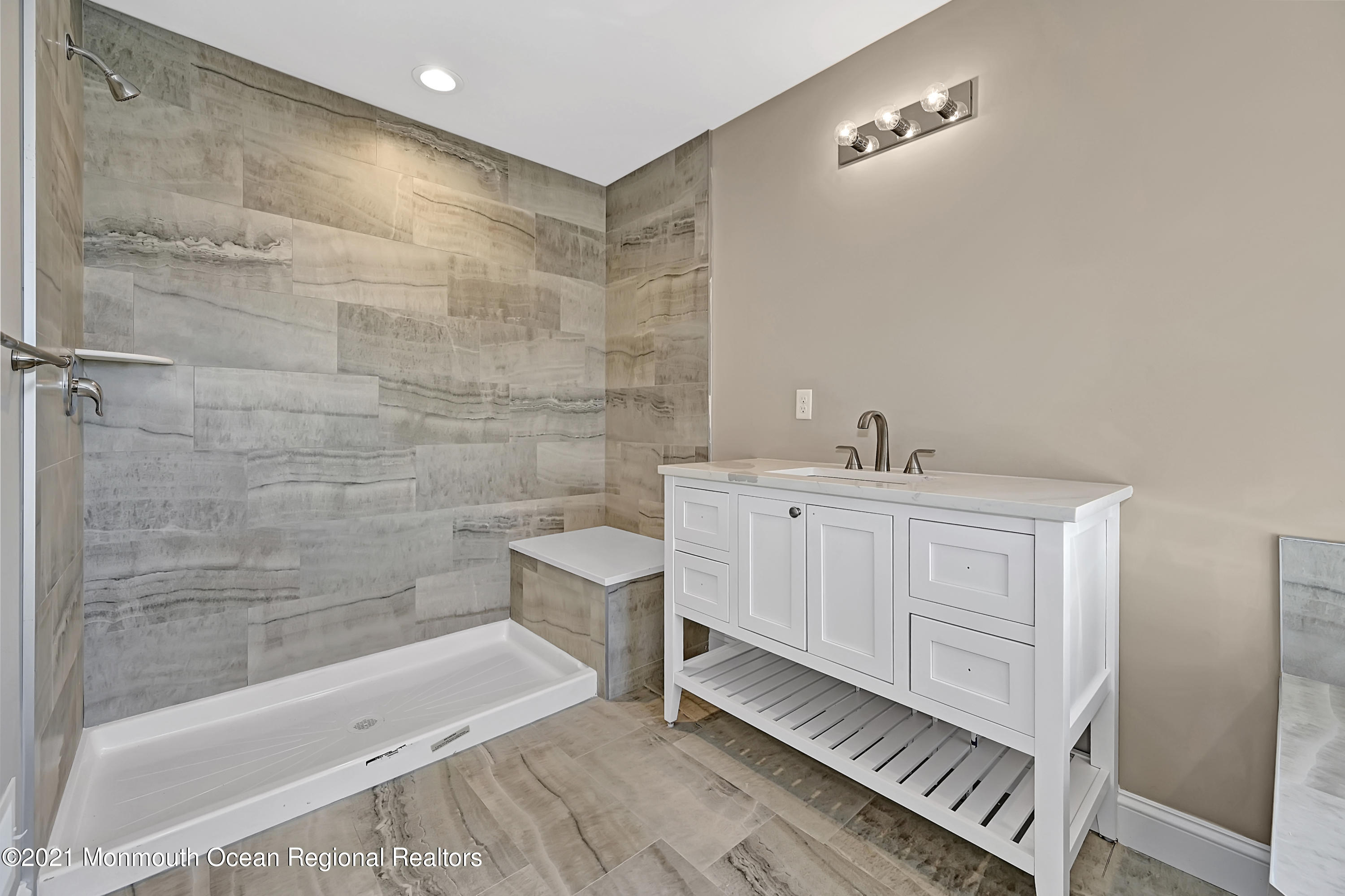 3 Cook Court, Millstone, NJ, 08535 image 29