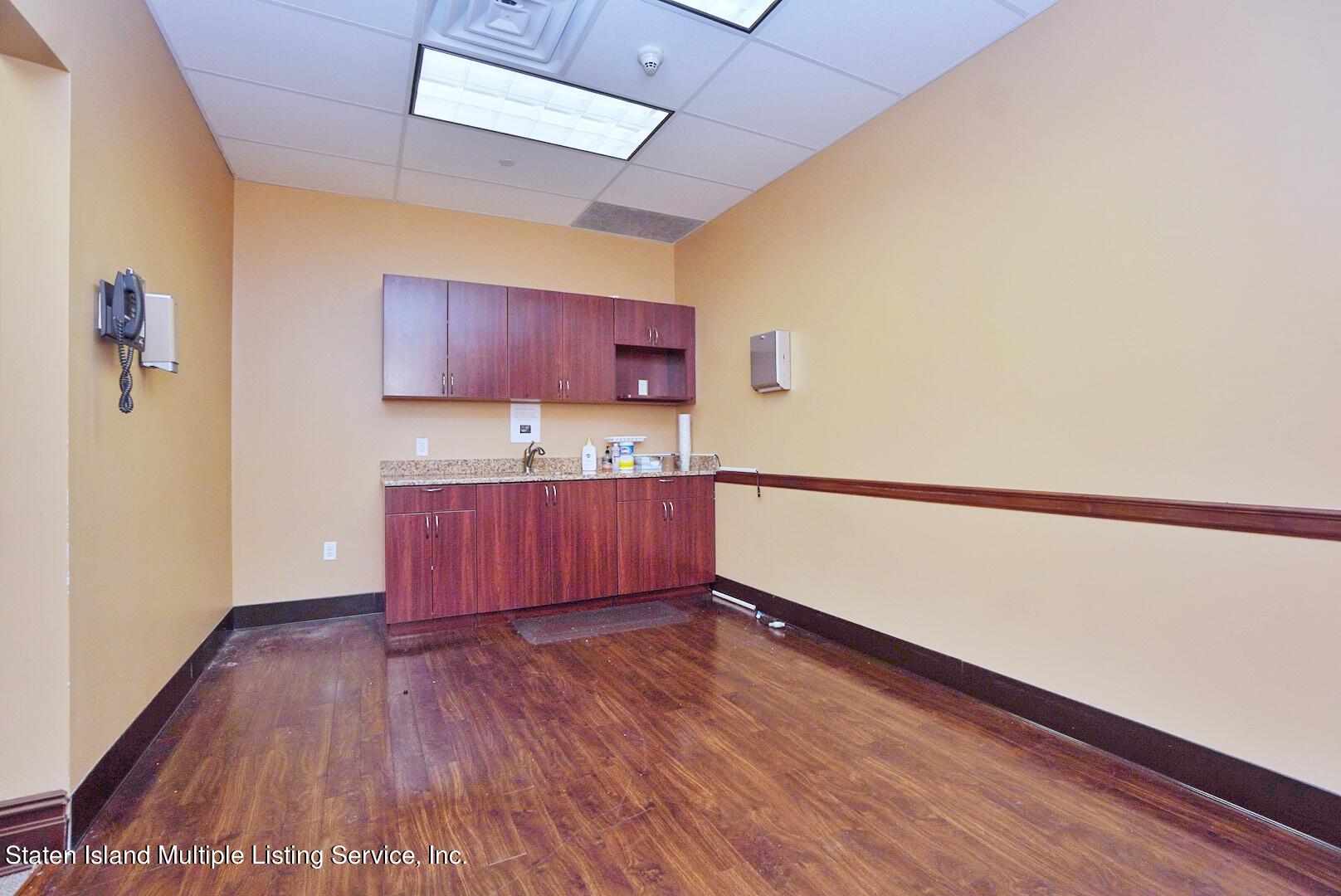 201 Edward  Curry Avenue 105/107, Staten Island, NY, 10314 image 15