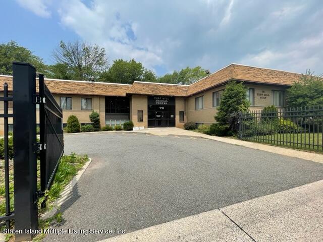 78 Todt Hill Road 111 Image 1