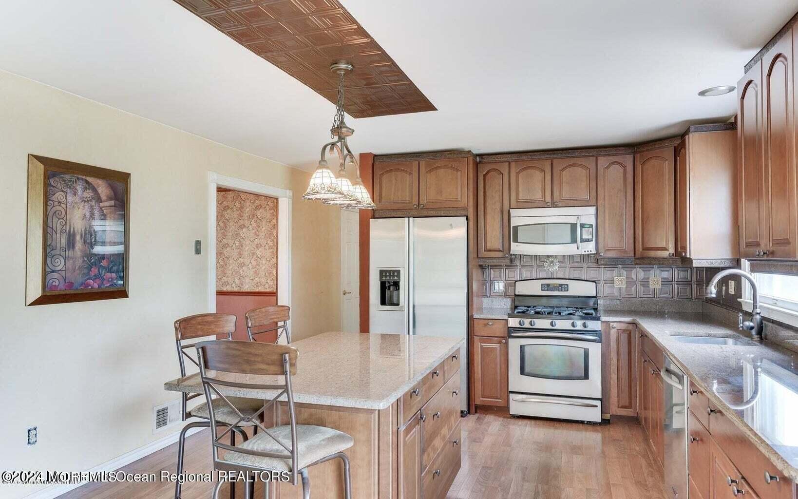 9 Tracy Place, Jackson, NJ, 08527 image 14