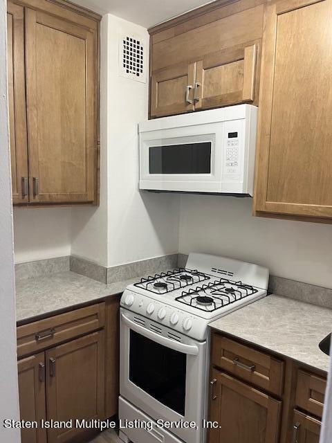 1000 Clove Road 9-K, Staten Island, NY, 10301 image 9