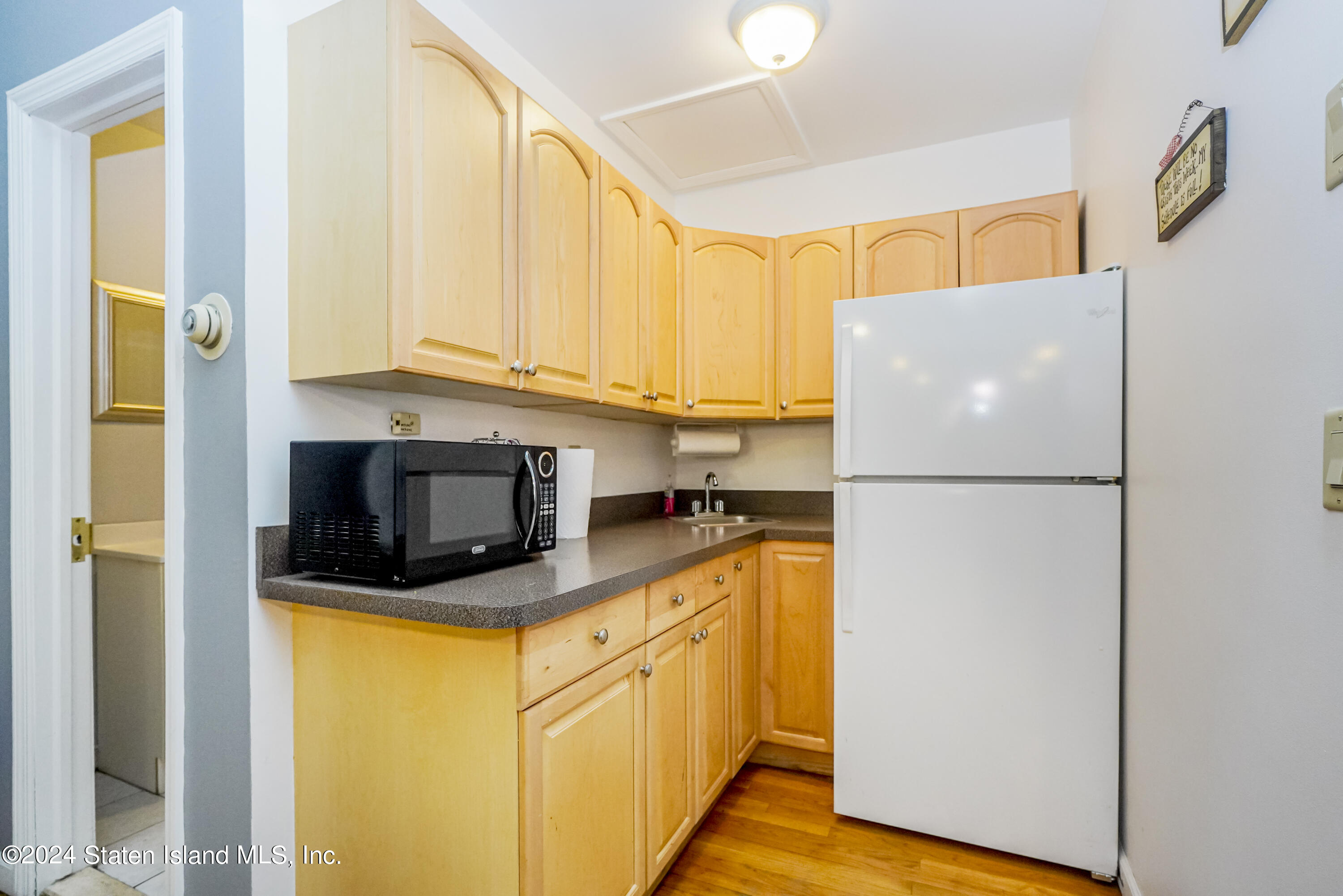 10 Cross Street, Staten Island, NY, 10304 image 6