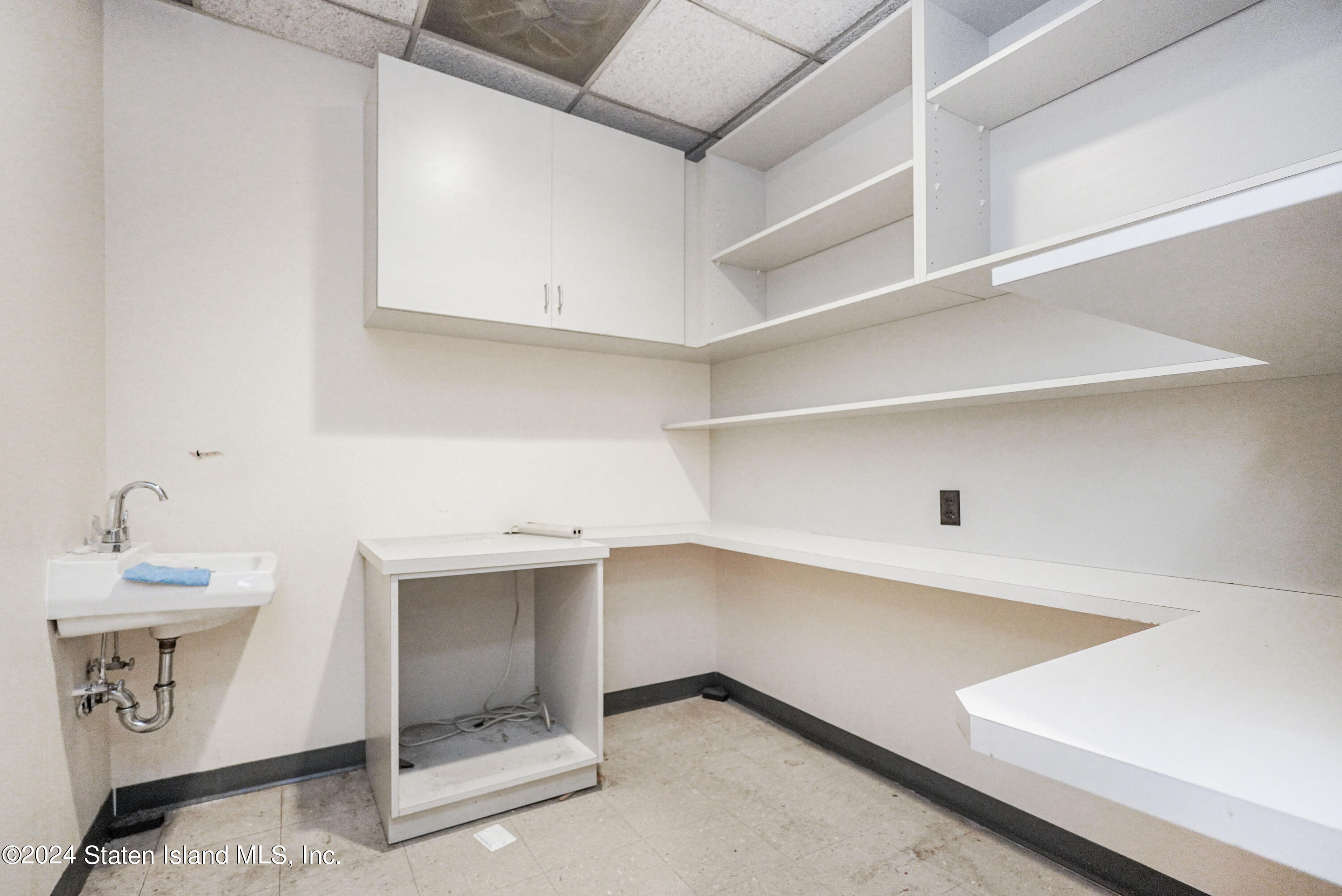 78 Todt Hill Road 111, Staten Island, NY, 10314 image 12