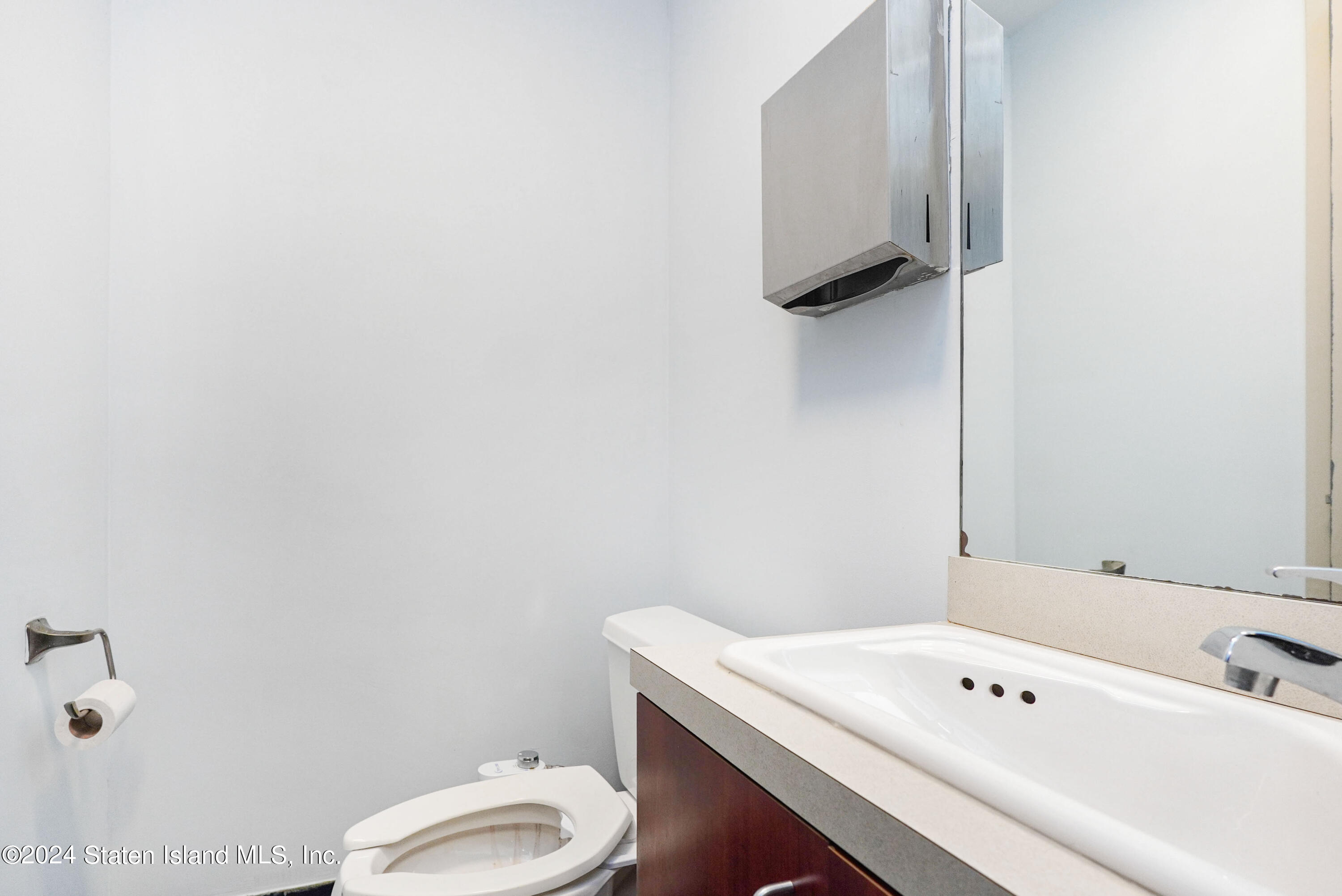 78 Todt Hill Road 112, Staten Island, NY, 10314 image 9