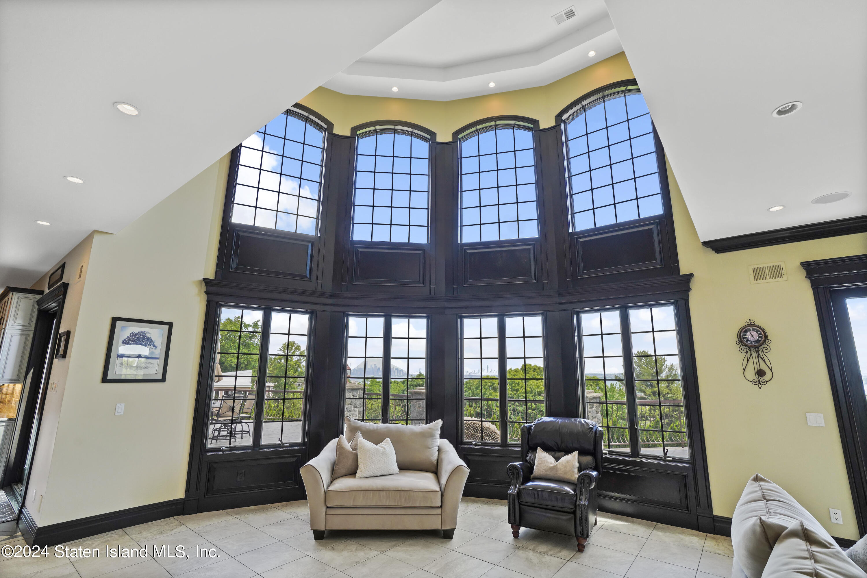 68 Signal Hill Road, Staten Island, NY, 10301 image 16