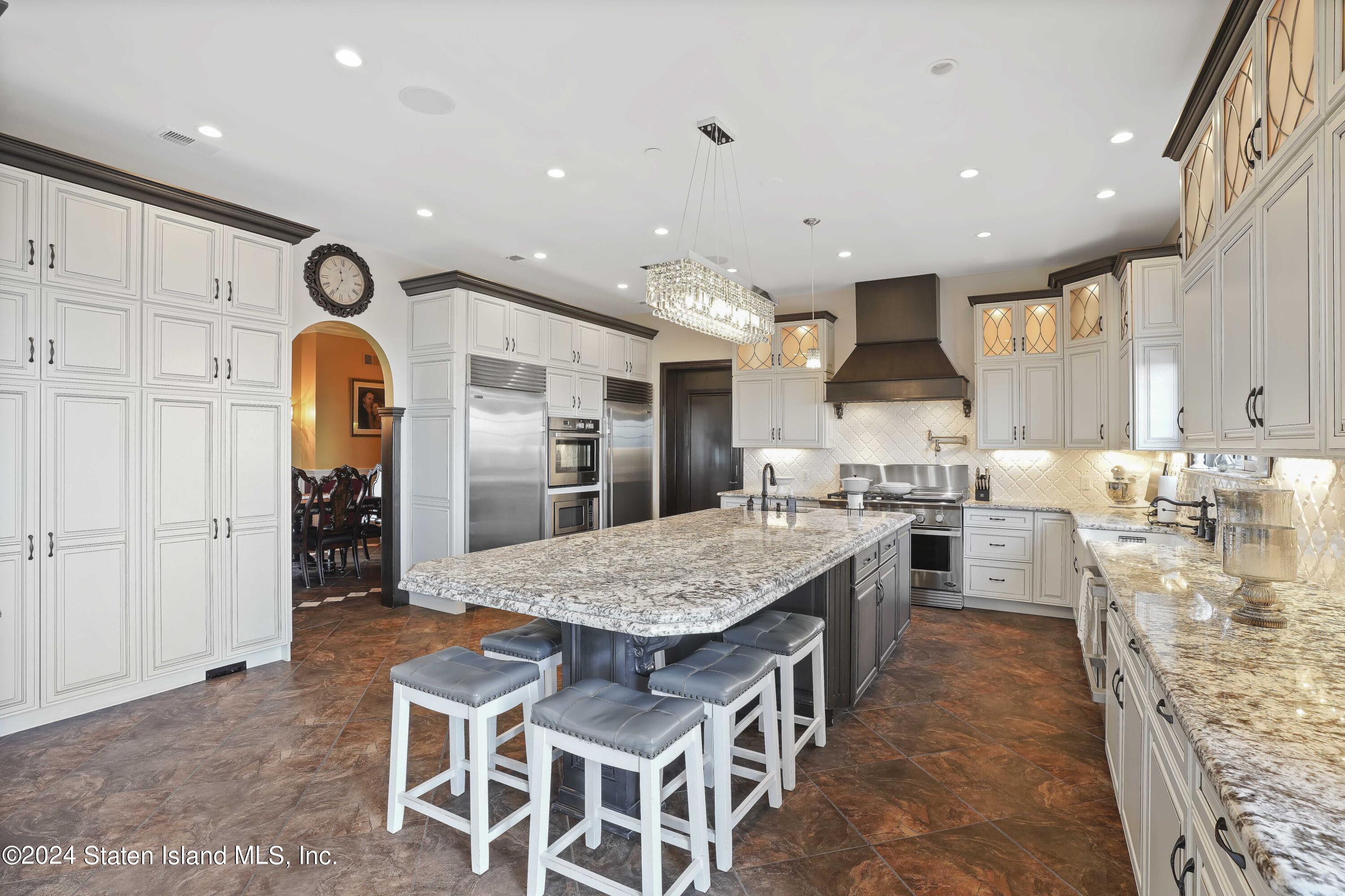 68 Signal Hill Road, Staten Island, NY, 10301 image 13
