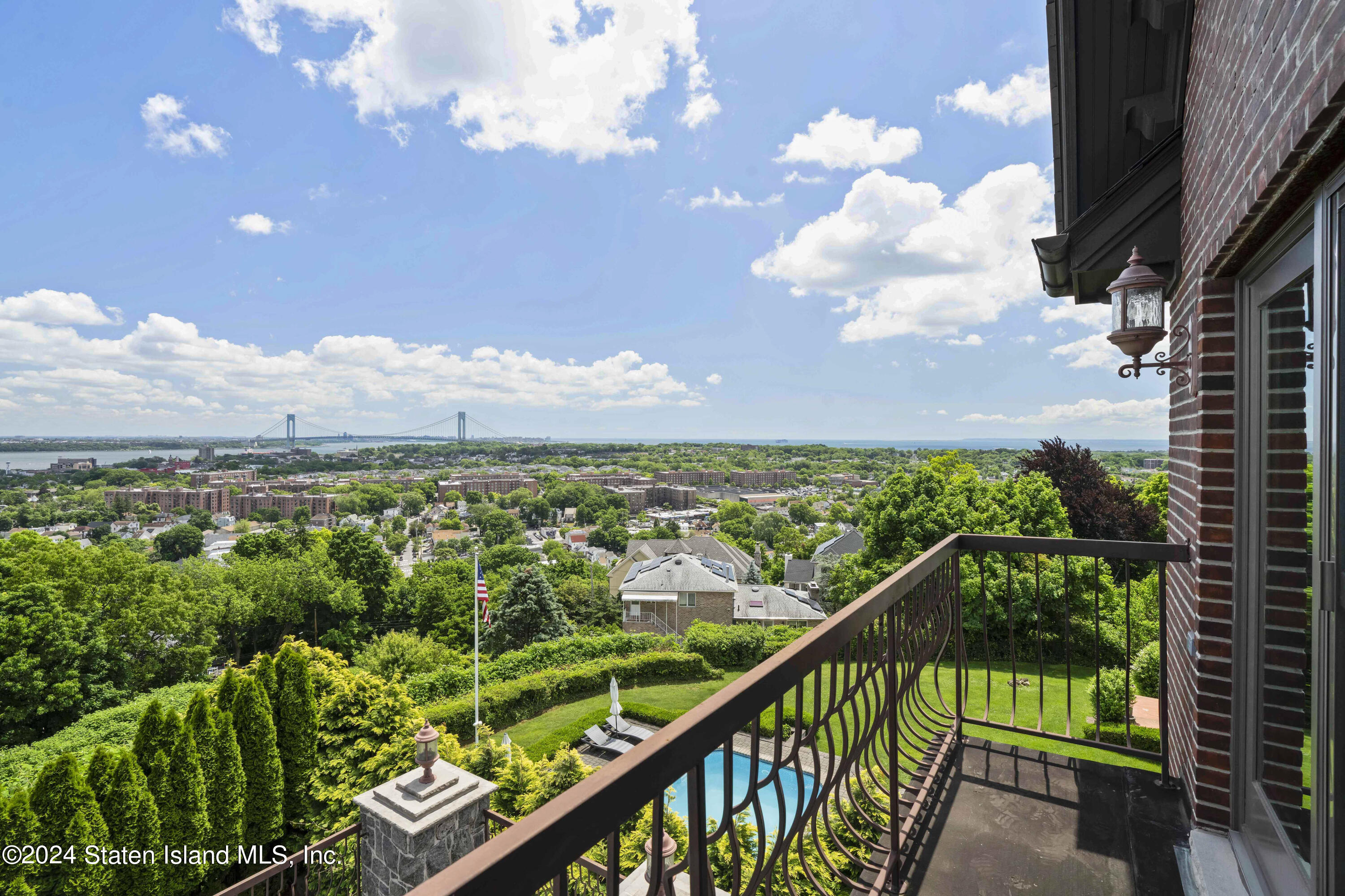 68 Signal Hill Road, Staten Island, NY, 10301 image 34
