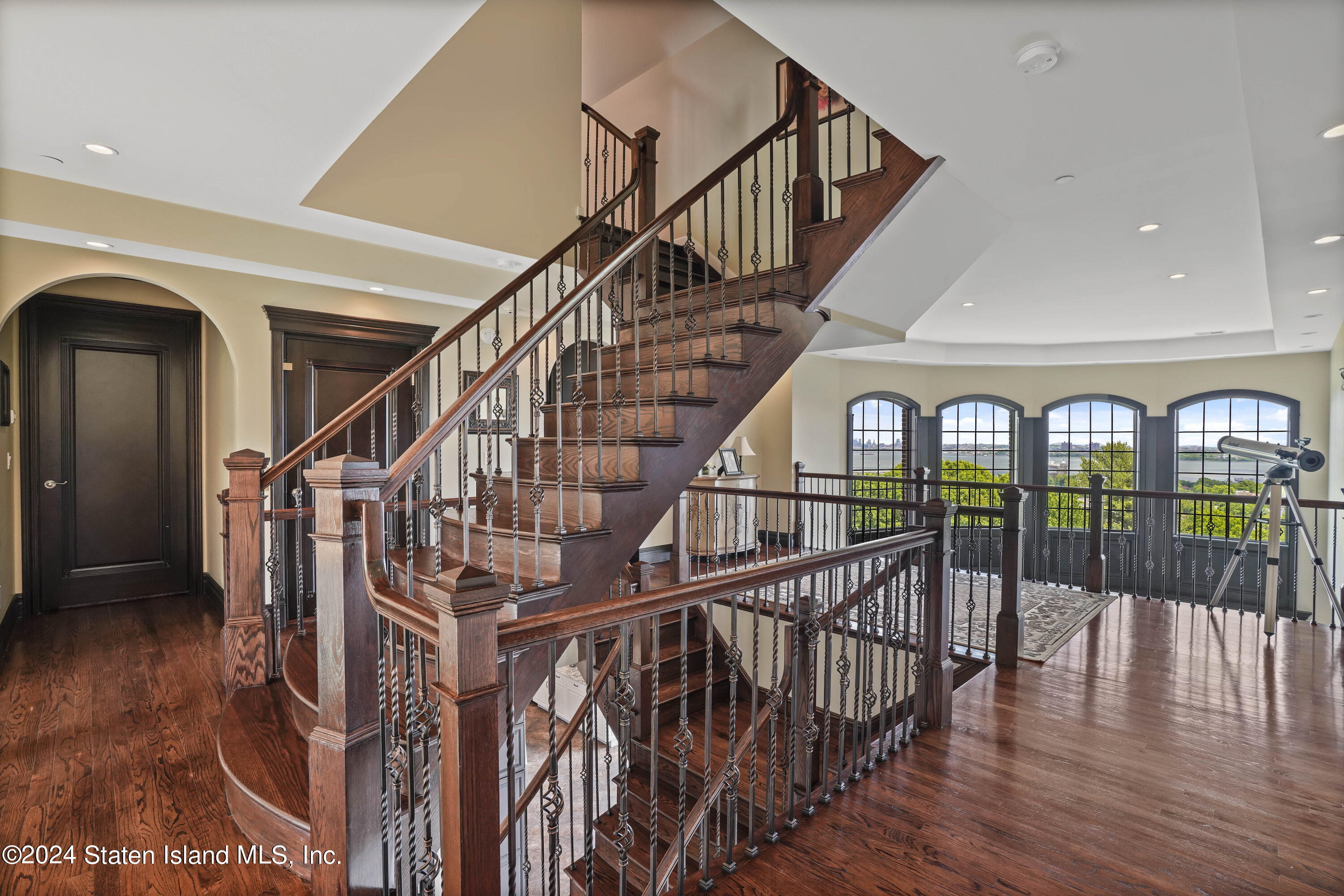 68 Signal Hill Road, Staten Island, NY, 10301 image 30