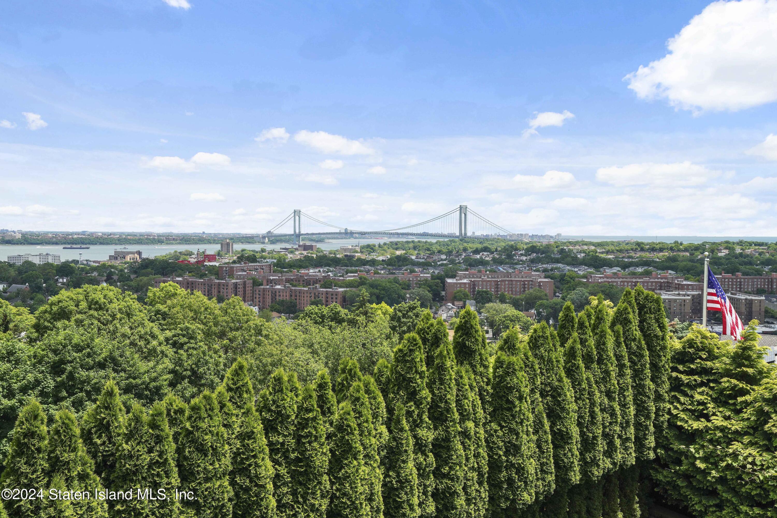 68 Signal Hill Road, Staten Island, NY, 10301 image 18
