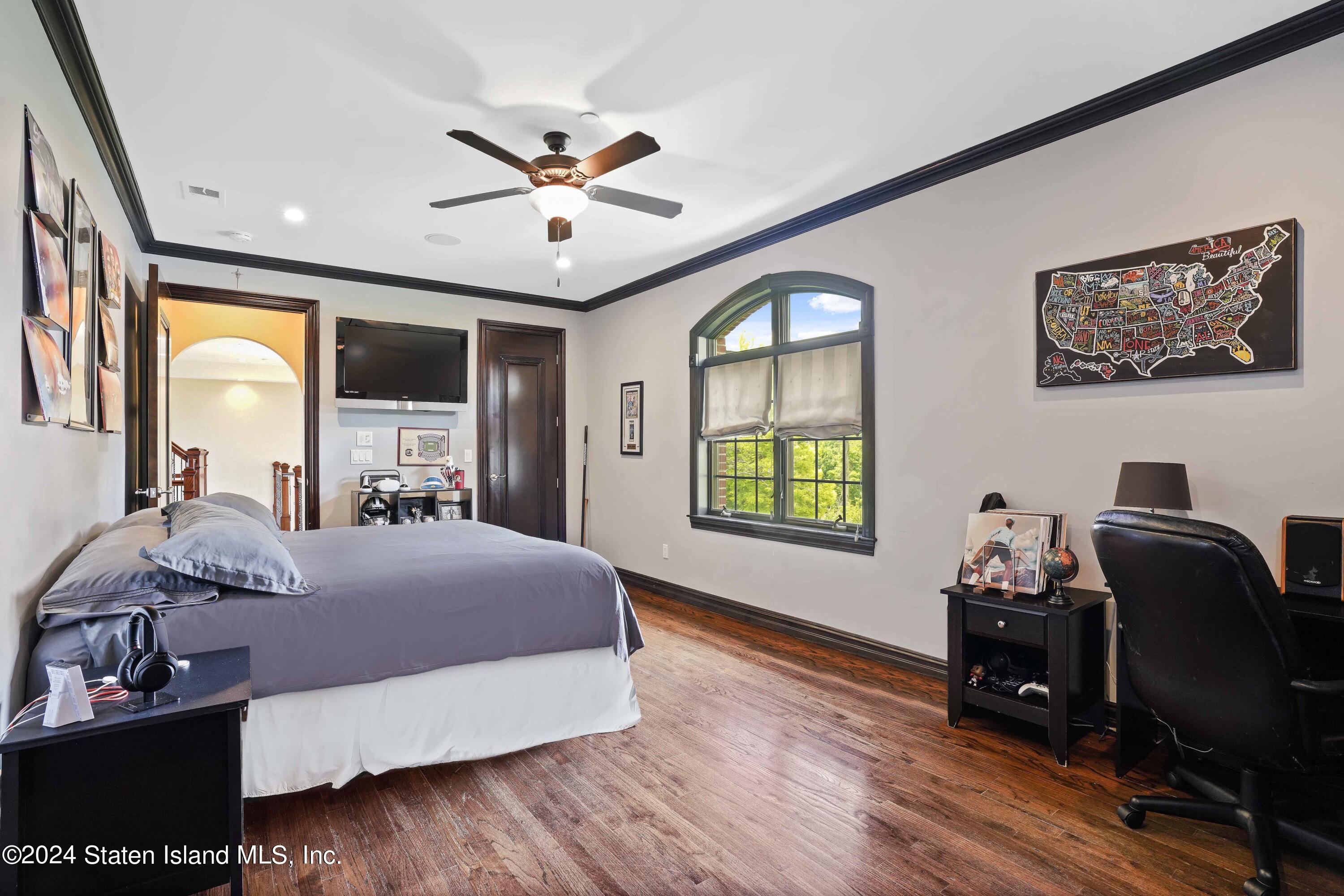 68 Signal Hill Road, Staten Island, NY, 10301 image 40