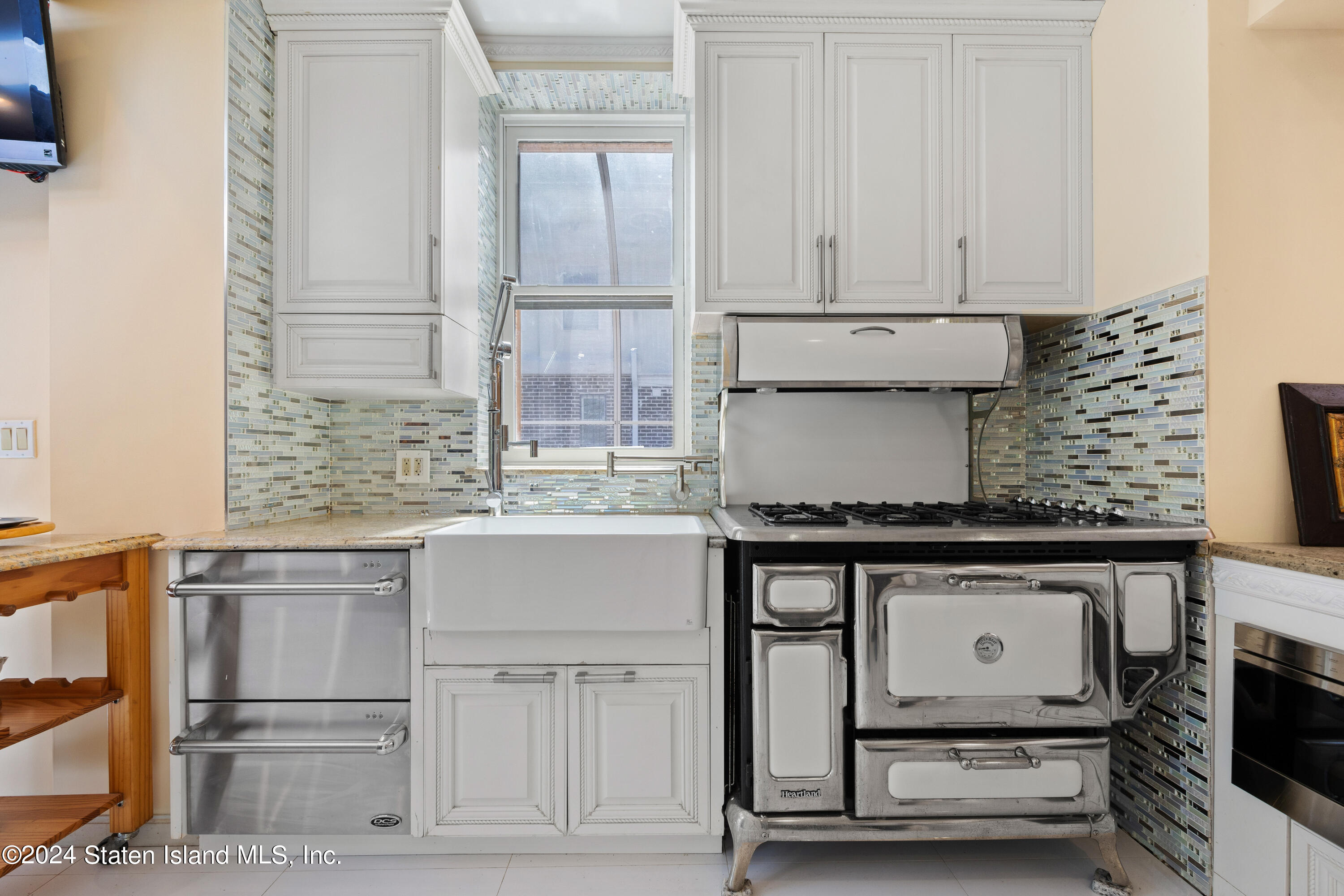 21 87th Street, Brooklyn, NY, 11209 image 16