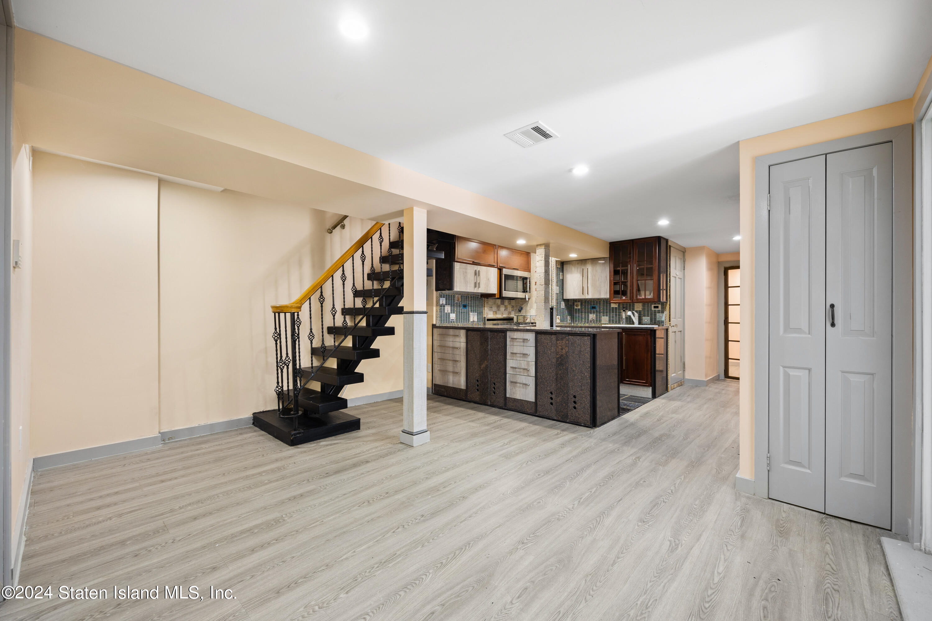 21 87th Street, Brooklyn, NY, 11209 image 37
