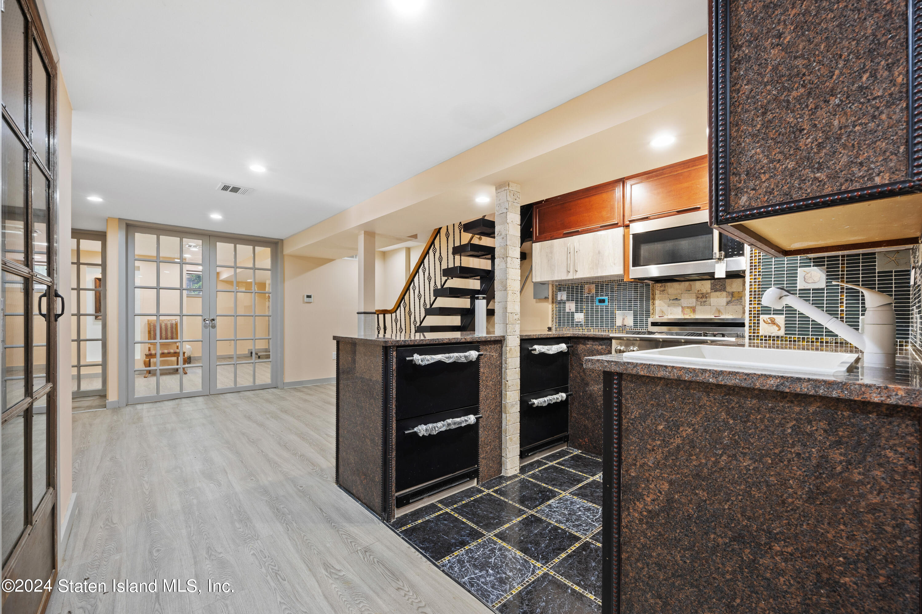 21 87th Street, Brooklyn, NY, 11209 image 39