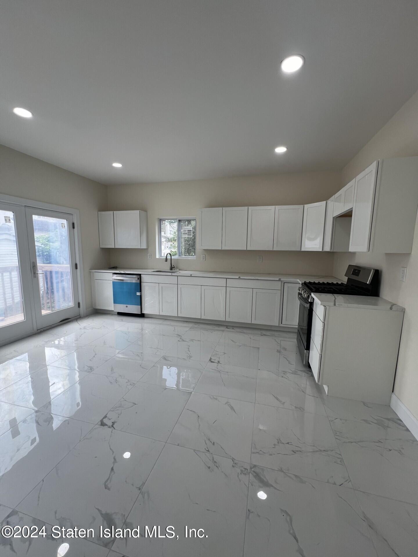 150 Riche Avenue, Staten Island, NY, 10314 image 6