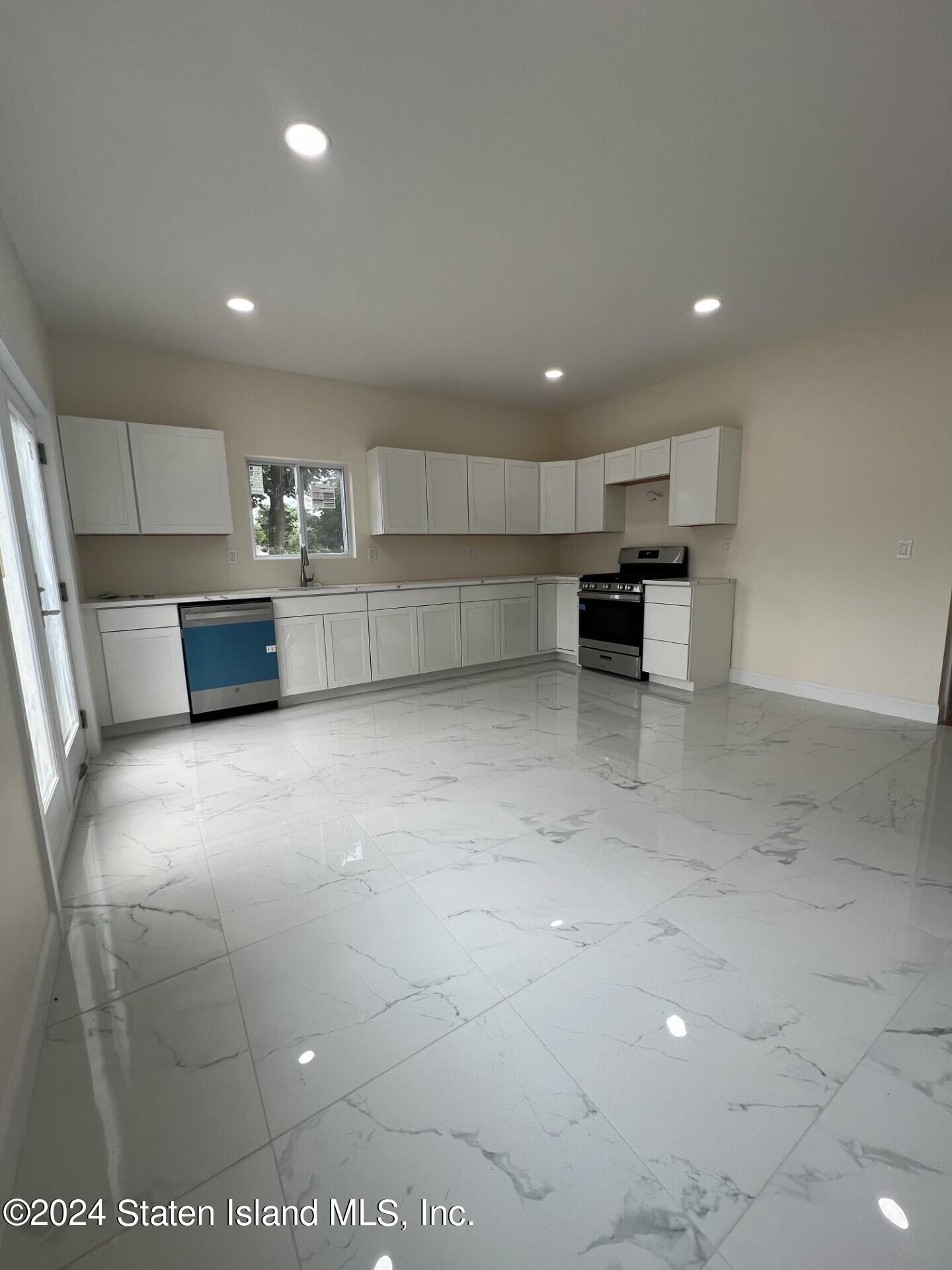 150 Riche Avenue, Staten Island, NY, 10314 image 7