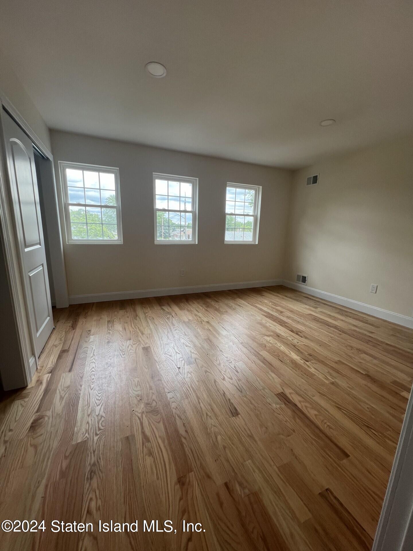 150 Riche Avenue, Staten Island, NY, 10314 image 10