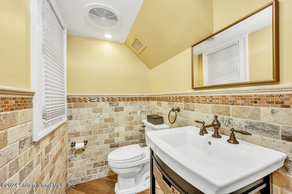 262 Howard Avenue, Staten Island, NY, 10301 image 11