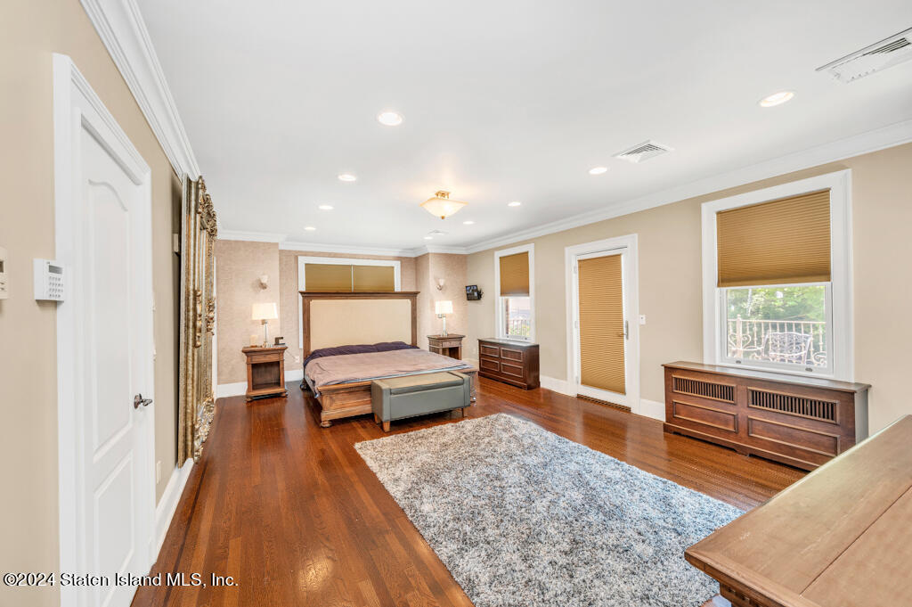 262 Howard Avenue, Staten Island, NY, 10301 image 13
