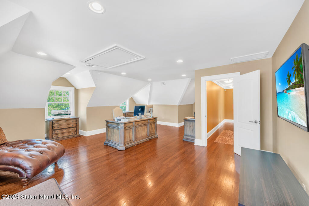 262 Howard Avenue, Staten Island, NY, 10301 image 19