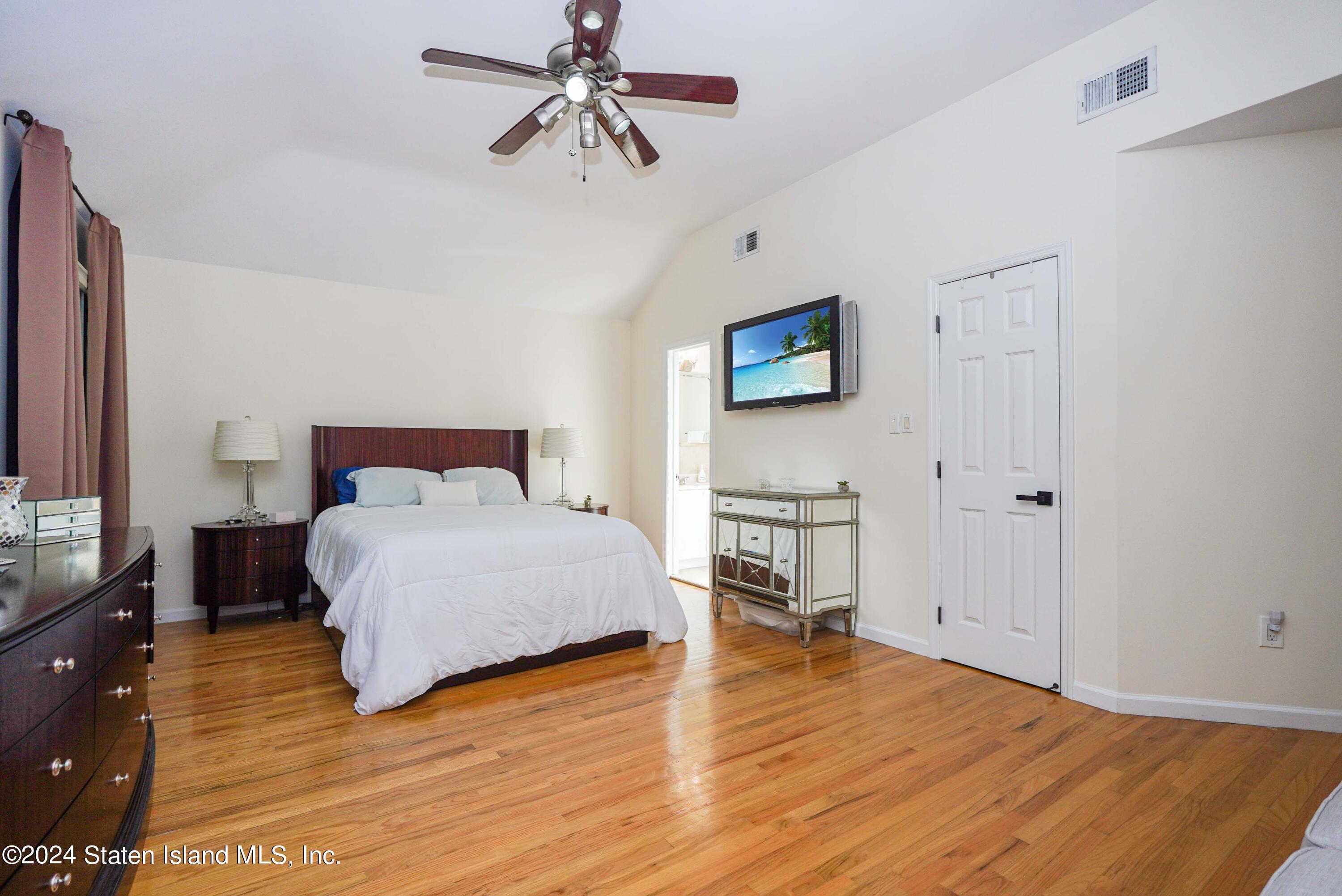 303 Sprague Avenue, Staten Island, NY, 10307 image 22