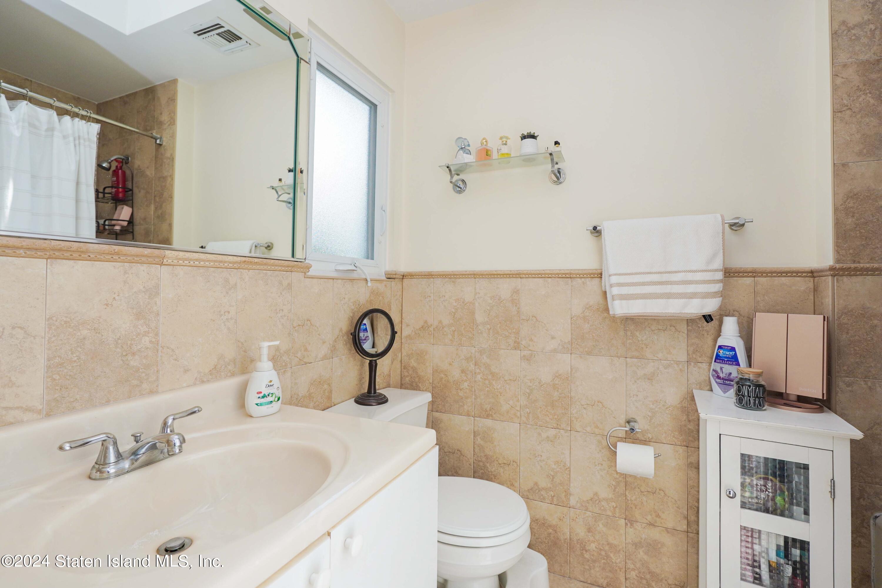 303 Sprague Avenue, Staten Island, NY, 10307 image 32