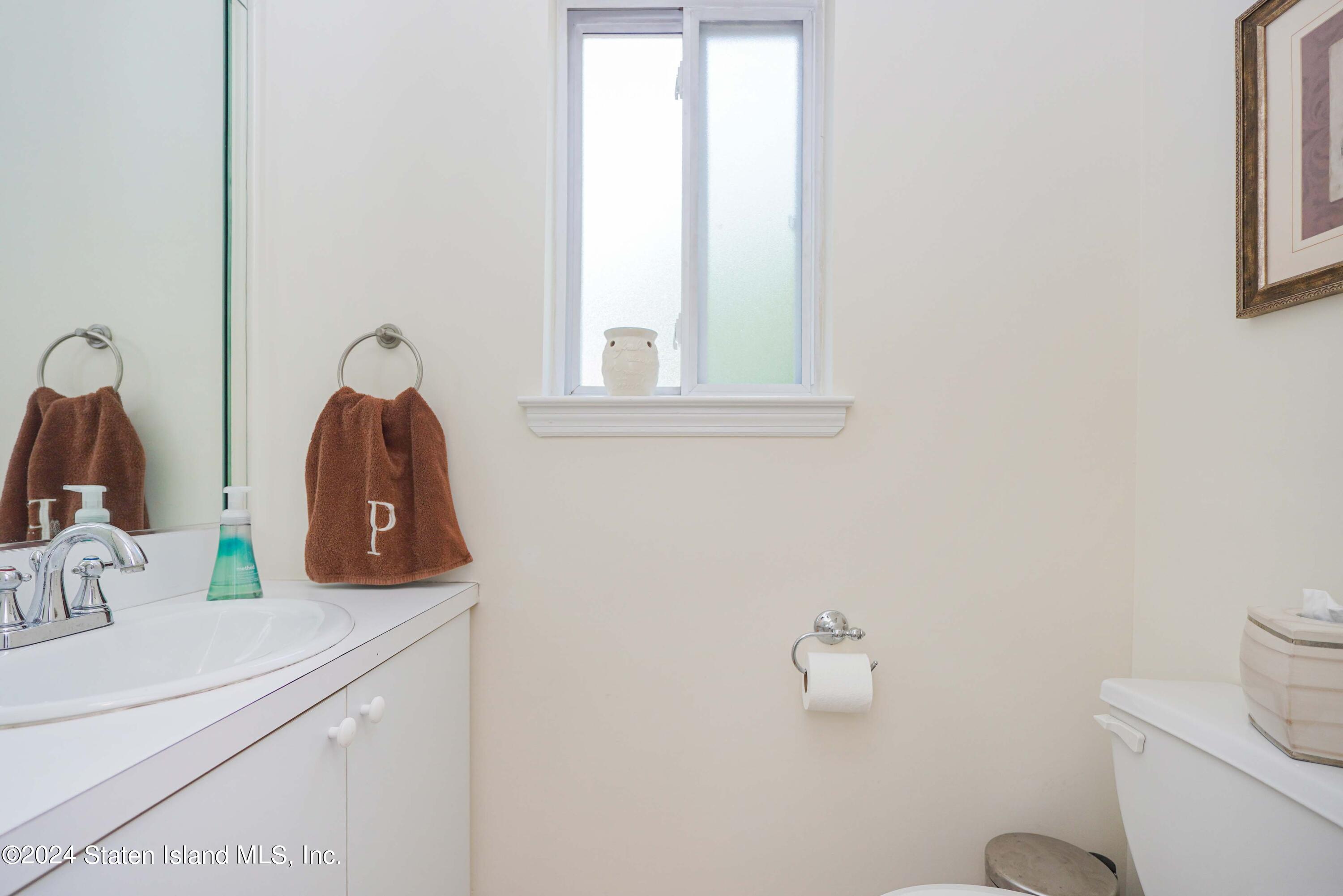 303 Sprague Avenue, Staten Island, NY, 10307 image 33