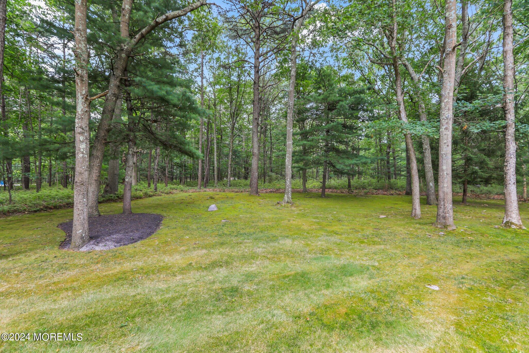 8 Iroquois Court, Colts Neck, NJ, 07722 image 51