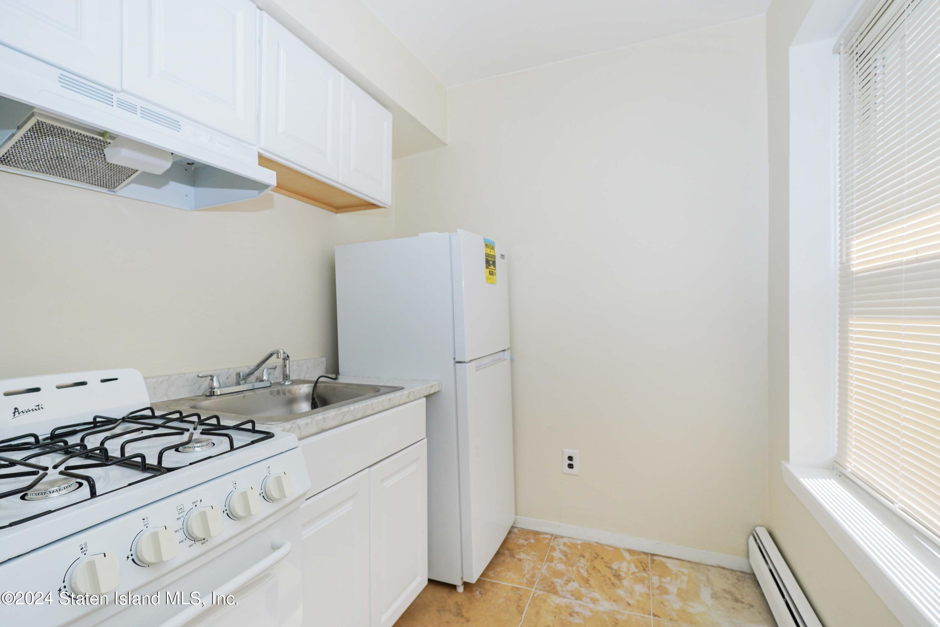 475 Armstrong Avenue F-2, Staten Island, NY, 10308 image 8