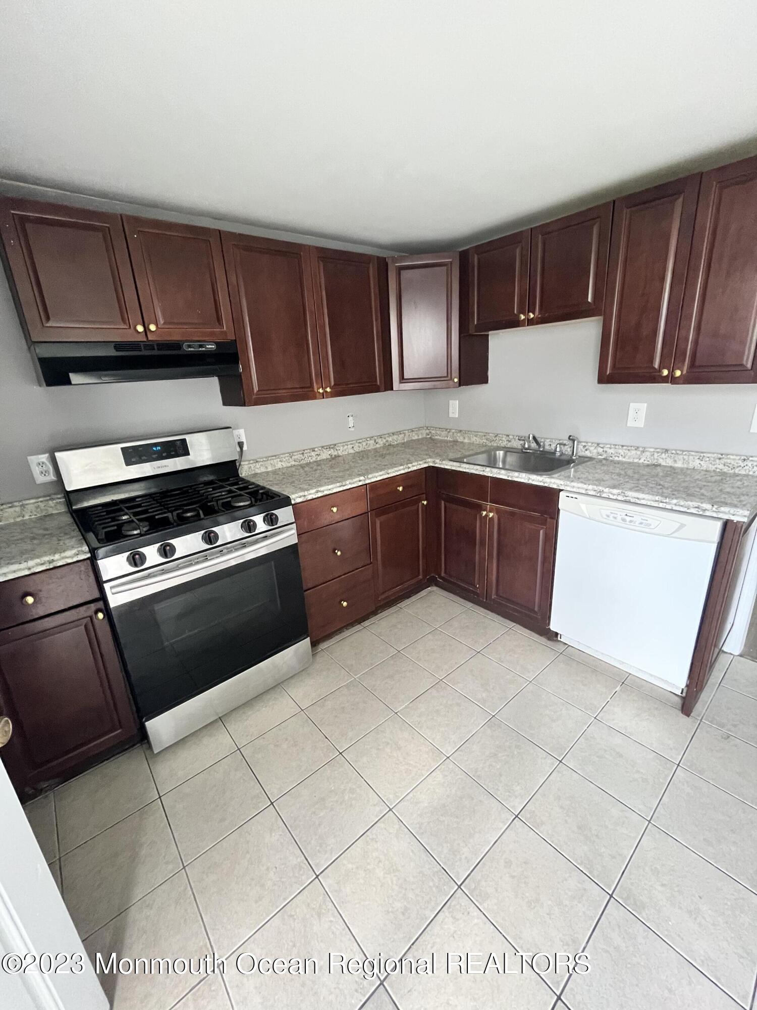22 Borden Avenue, Asbury Park, NJ, 07712 image 8