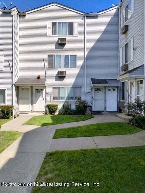 126 Cassidy Place H2, Staten Island, NY, 10301
