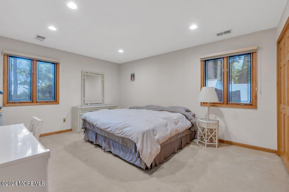 39 Seven Oaks Circle, Holmdel, NJ, 07733 image 21
