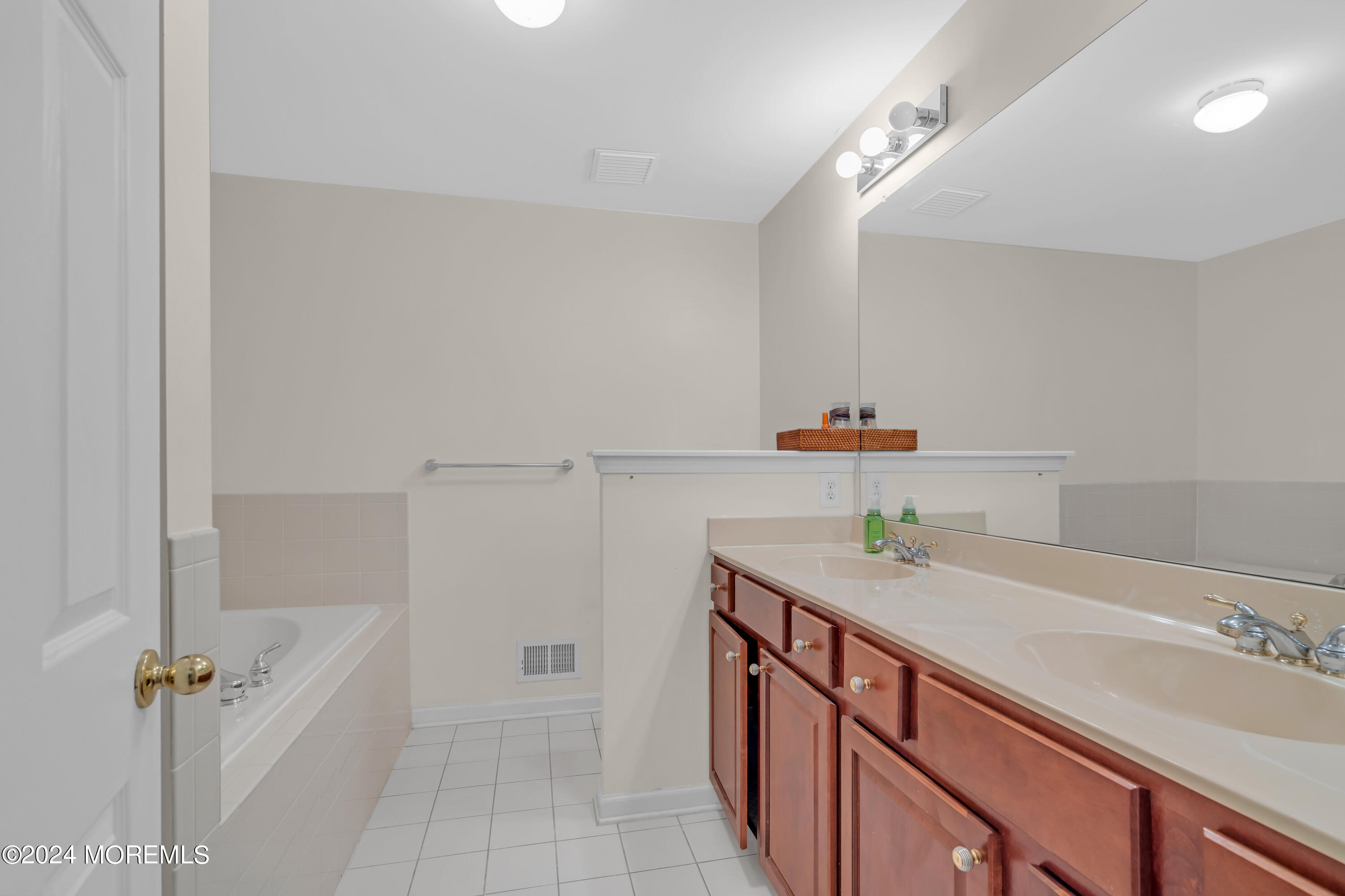 97 Osprey Drive, Old Bridge, NJ, 08857 image 29
