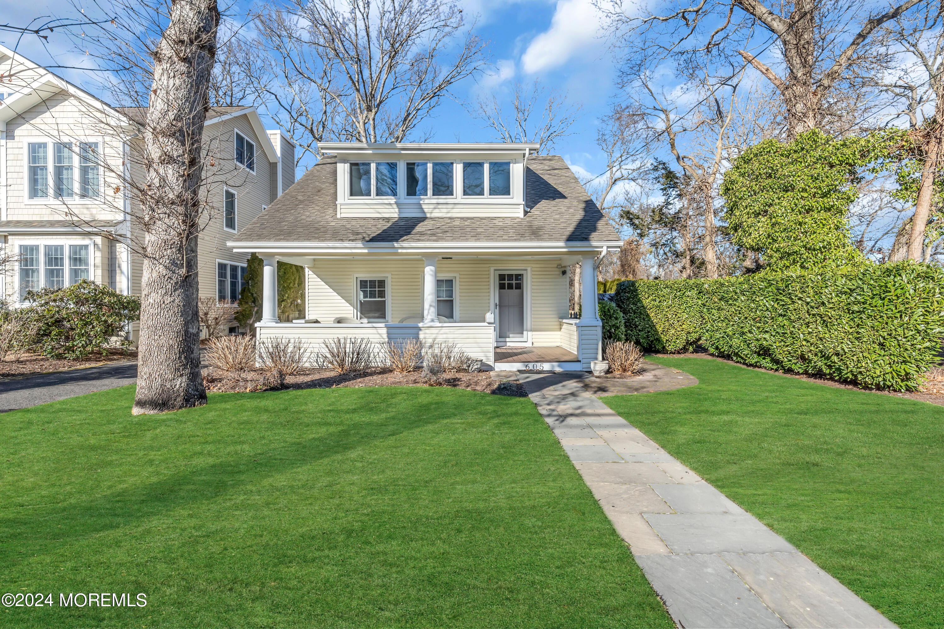 605 Beacon Boulevard Image 1